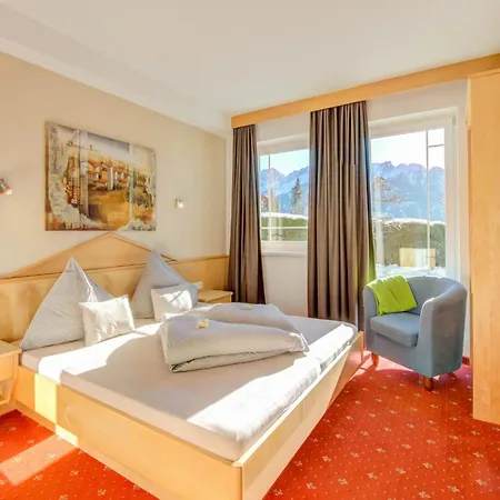 Inviting In In The Mountains Fiss